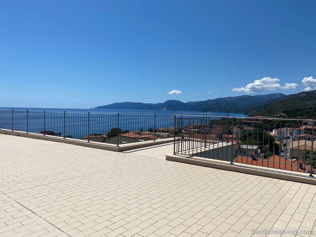 Attico con terrazzo in vasco de gama, Dorgali