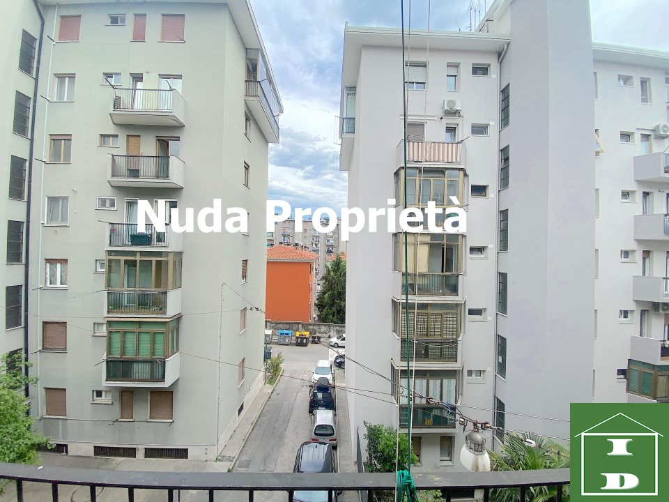 Quadrilocale in vendita a Trieste