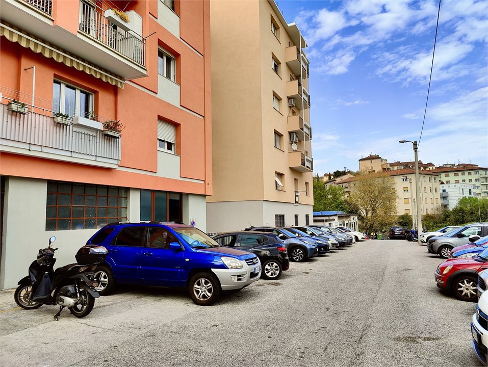 Bilocale in vendita a Trieste