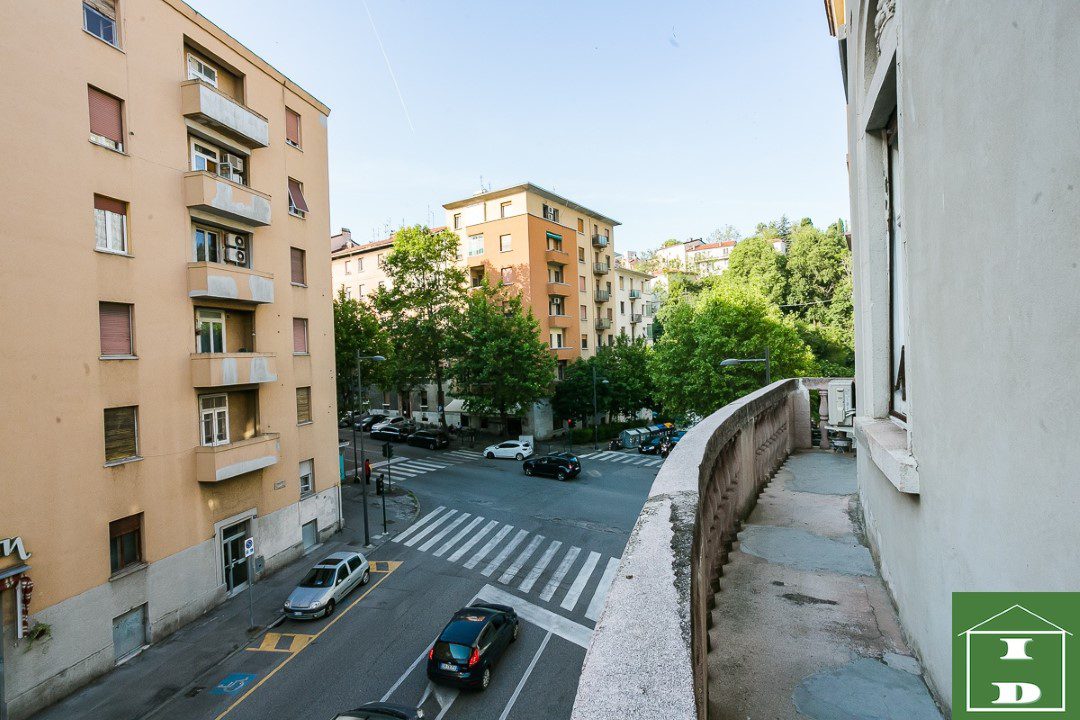 Quadrilocale in affitto a Trieste