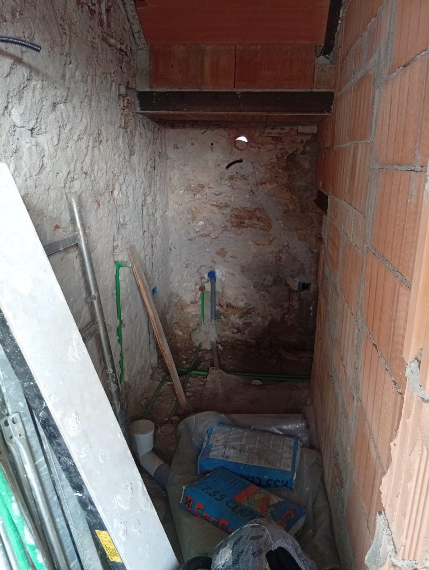 Casa indipendente con giardino, Carrara avenza