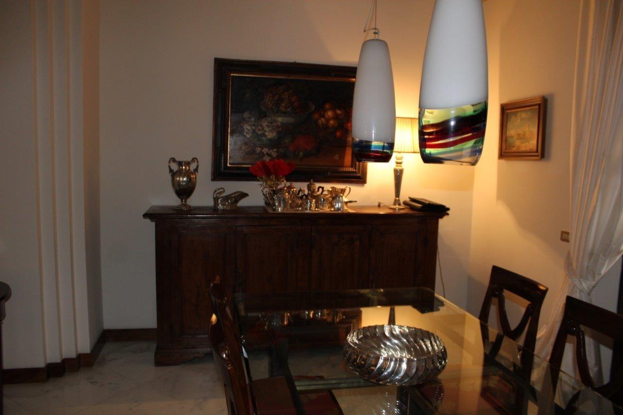 Villa Bifamiliare con giardino, Carrara sant'antonio