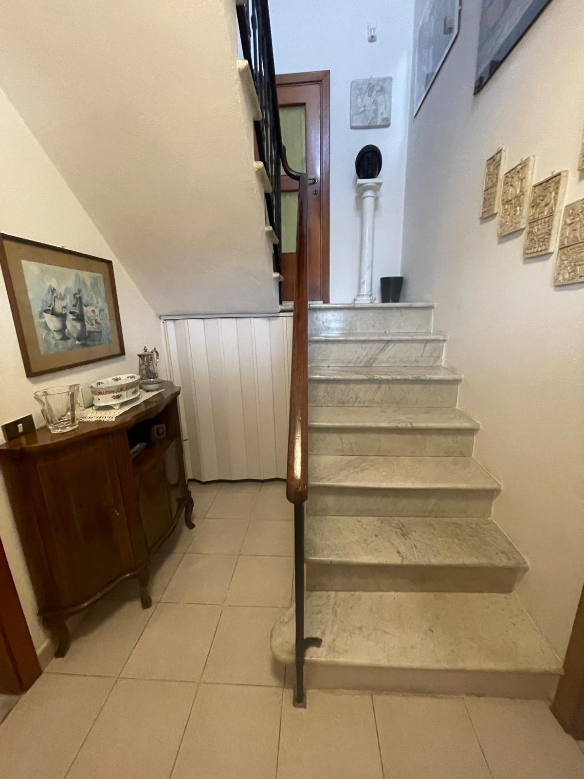 Casa indipendente vista mare, Carrara fossola