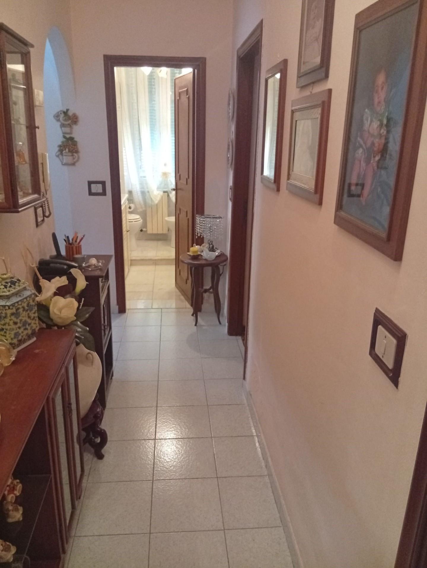 Trilocale in vendita, Carrara gragnana