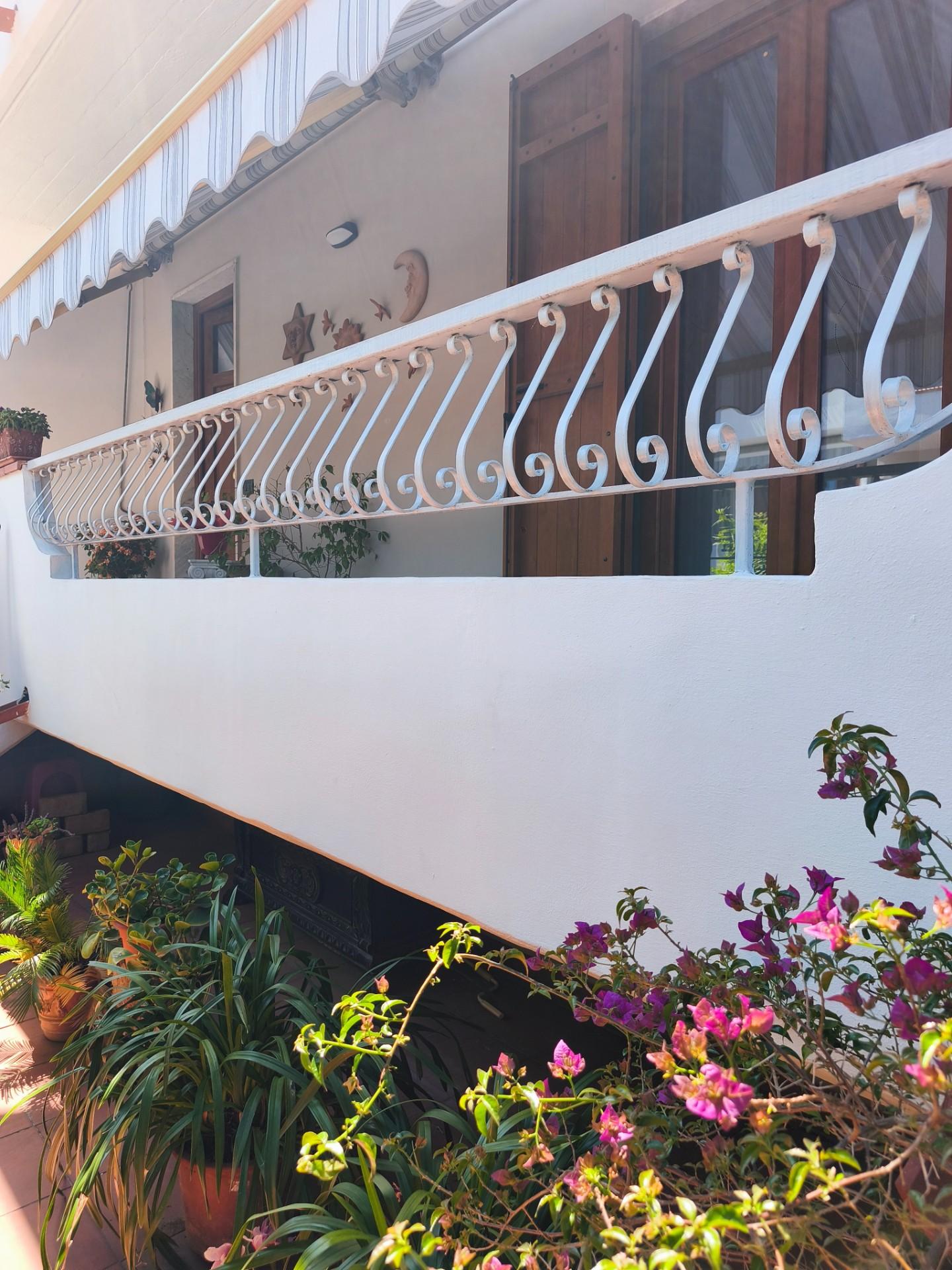Villa con giardino, Carrara avenza