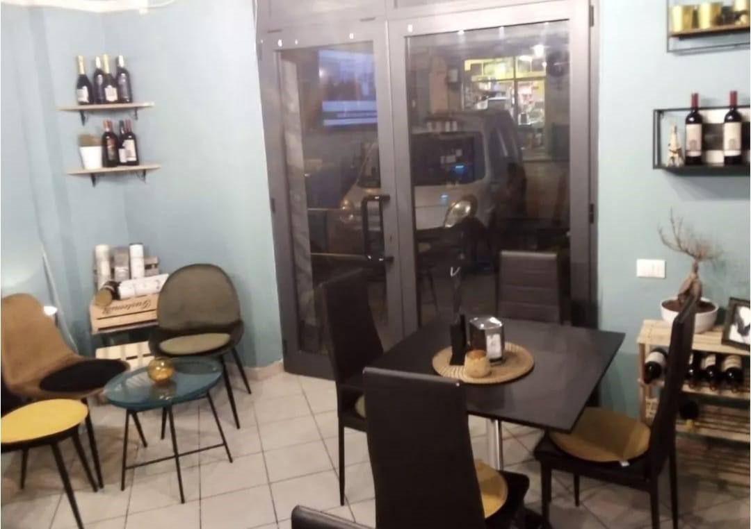 Attivit� commerciale in vendita, Carrara avenza