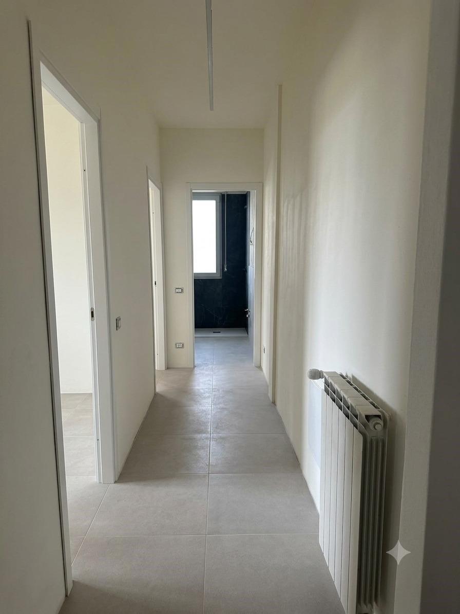 Trilocale in vendita, Carrara marina di