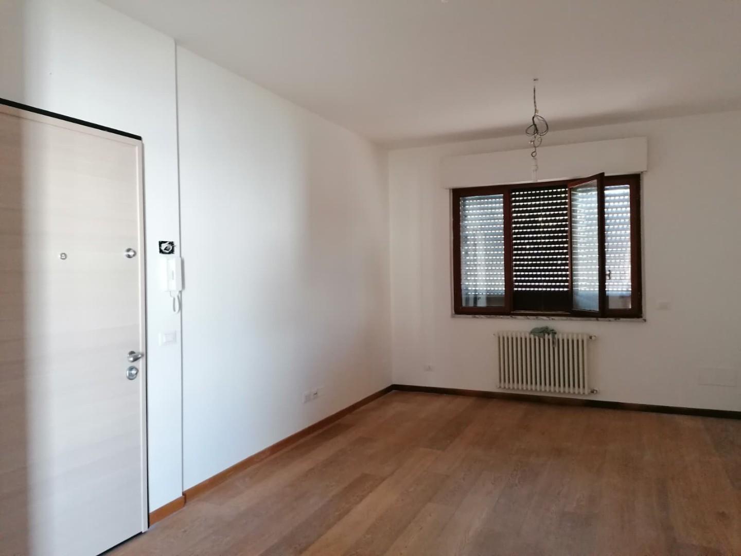 Appartamento in vendita, Carrara avenza