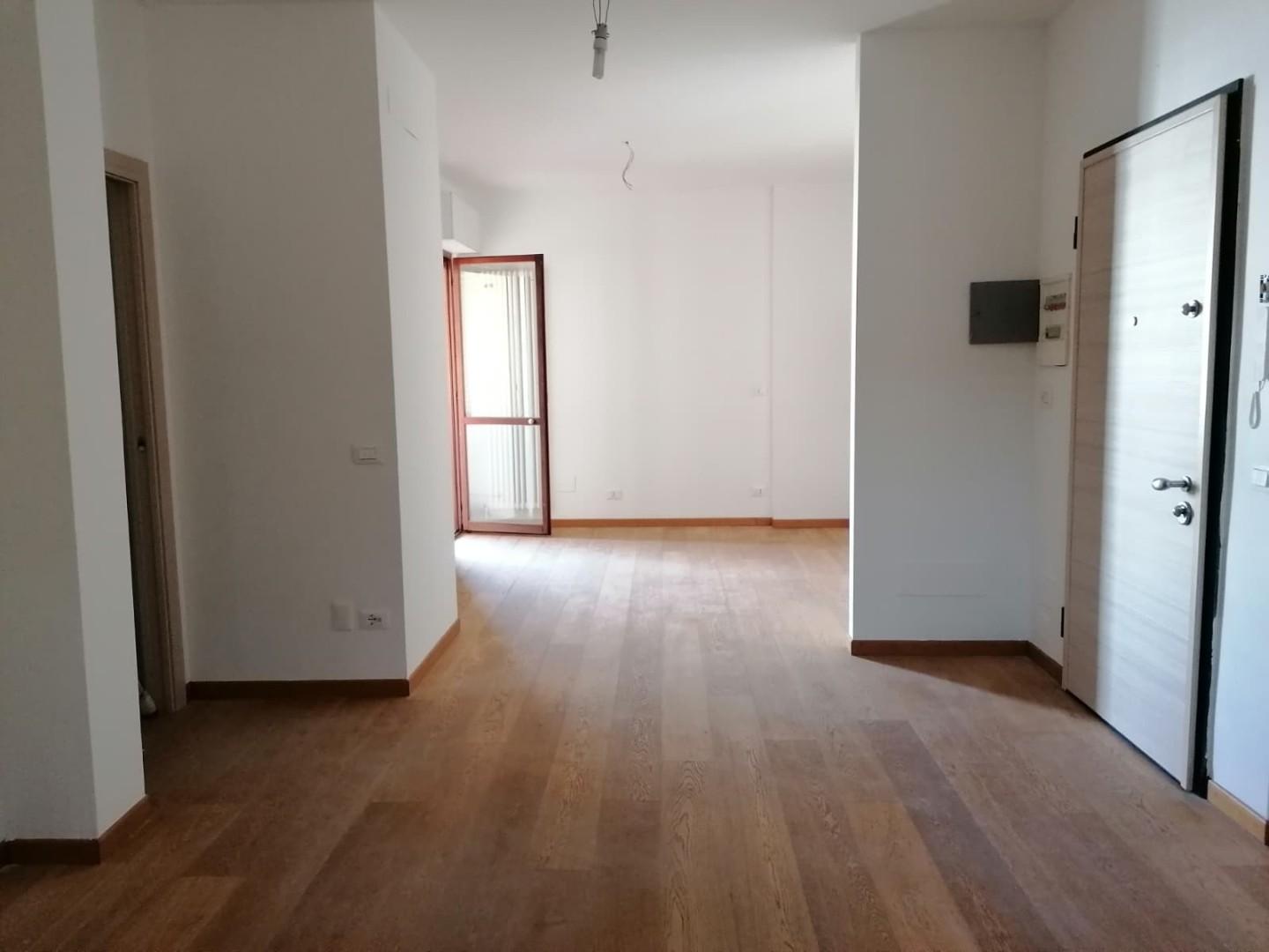 Appartamento in vendita, Carrara avenza