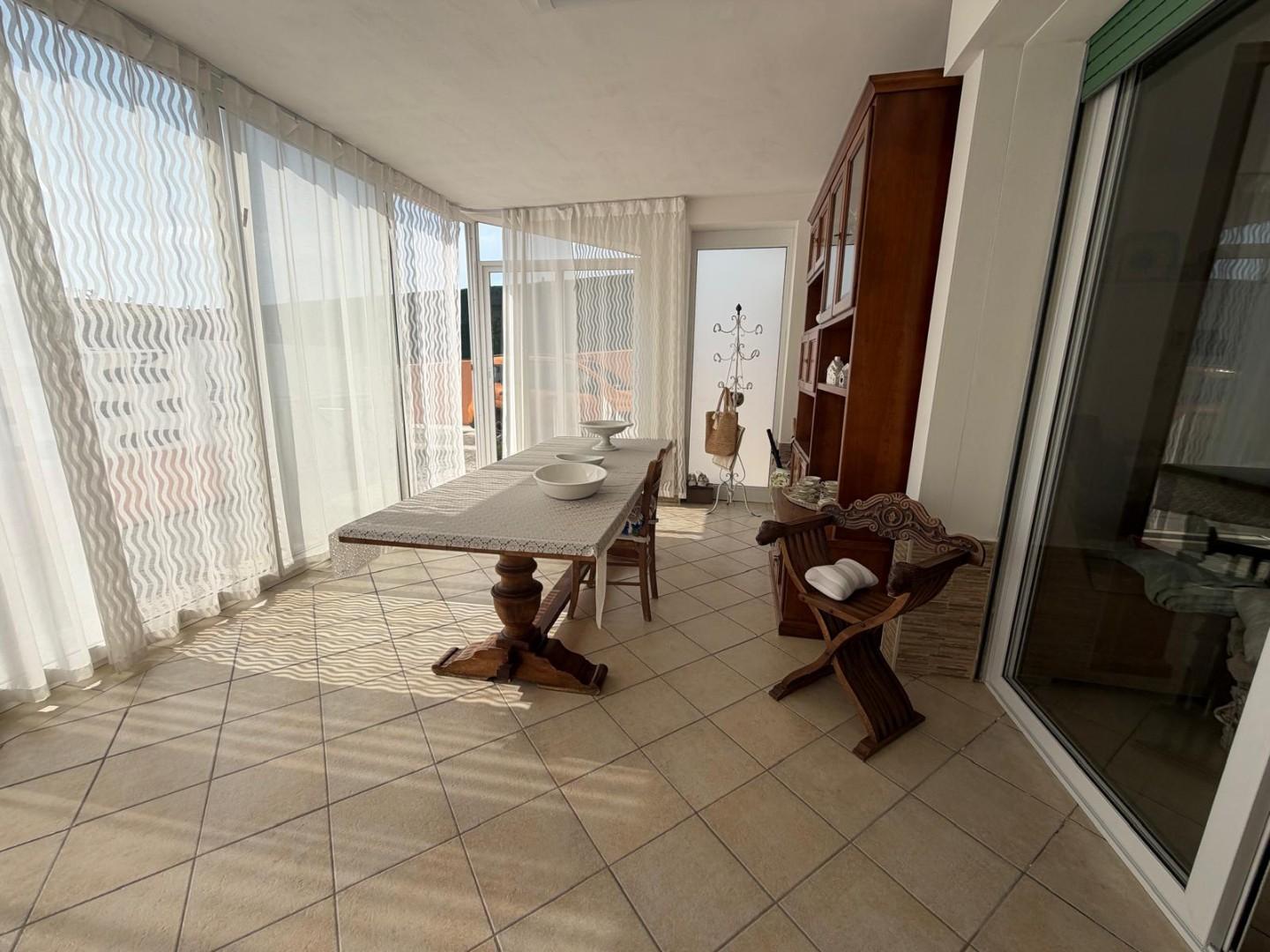 Villa Bifamiliare con giardino, Carrara fossone