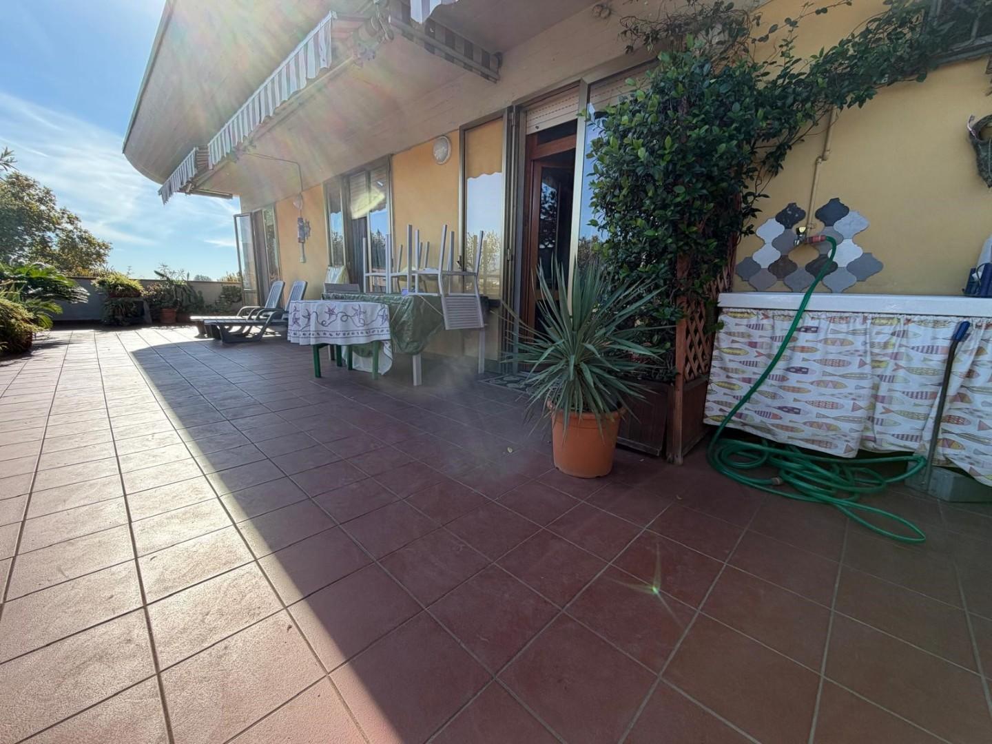Attico in vendita, Carrara marina di