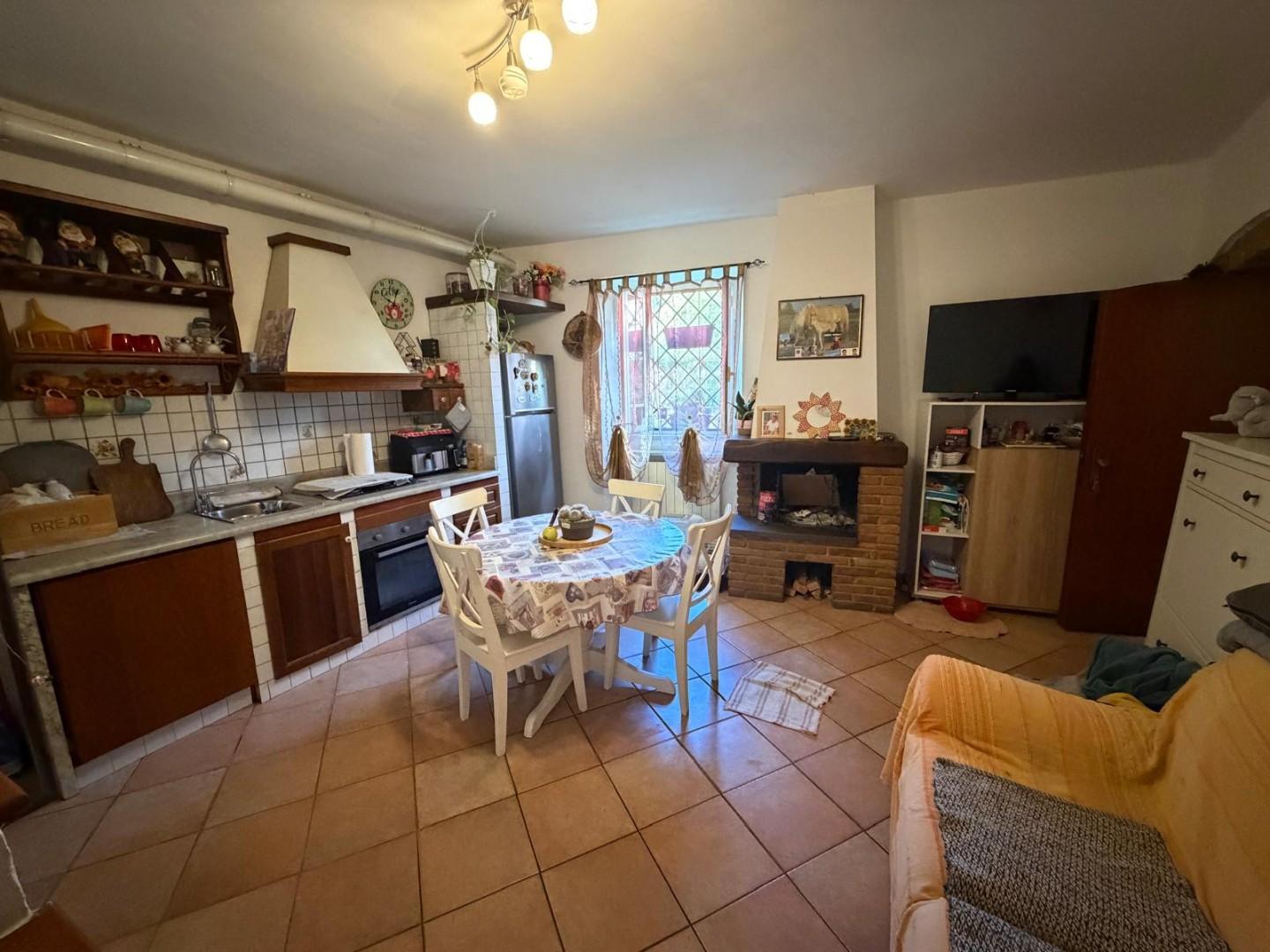 Casa indipendente in vendita, Carrara avenza