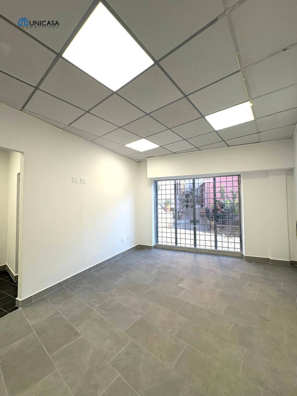 Locale commerciale in vendita a Cerveteri