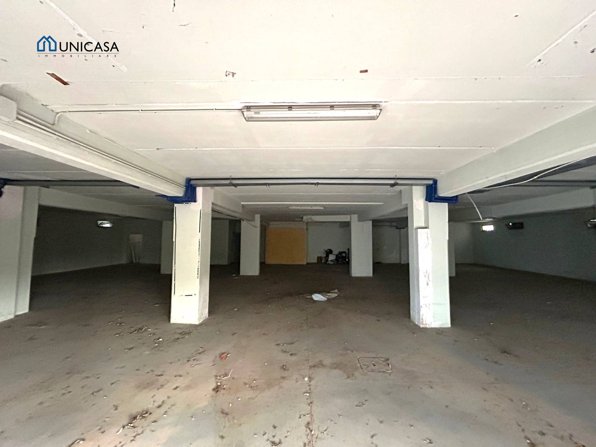 Locale commerciale in vendita a Cerveteri