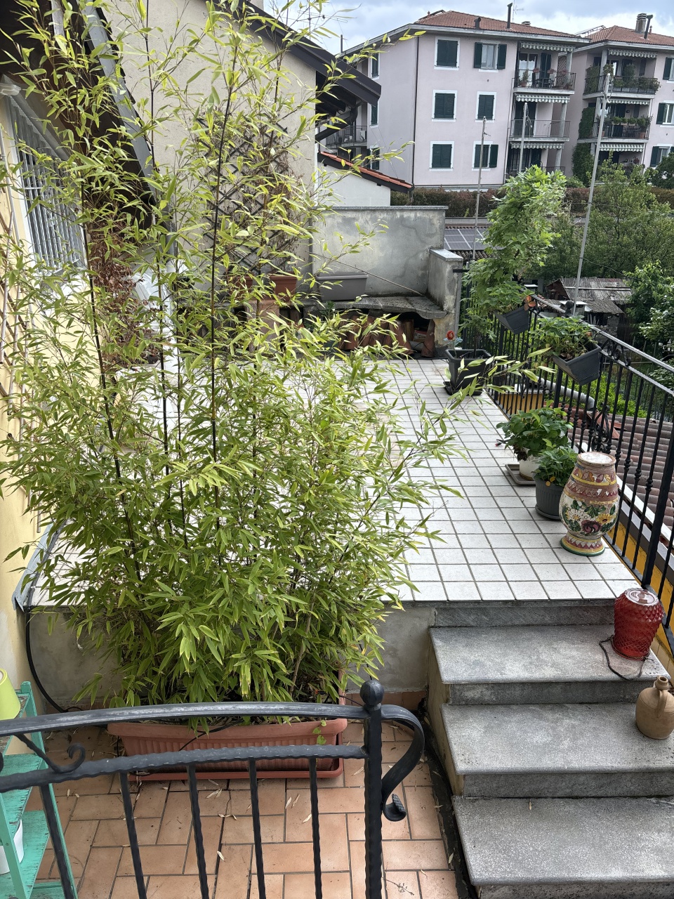 Casa indipendente con terrazzo a Pavia