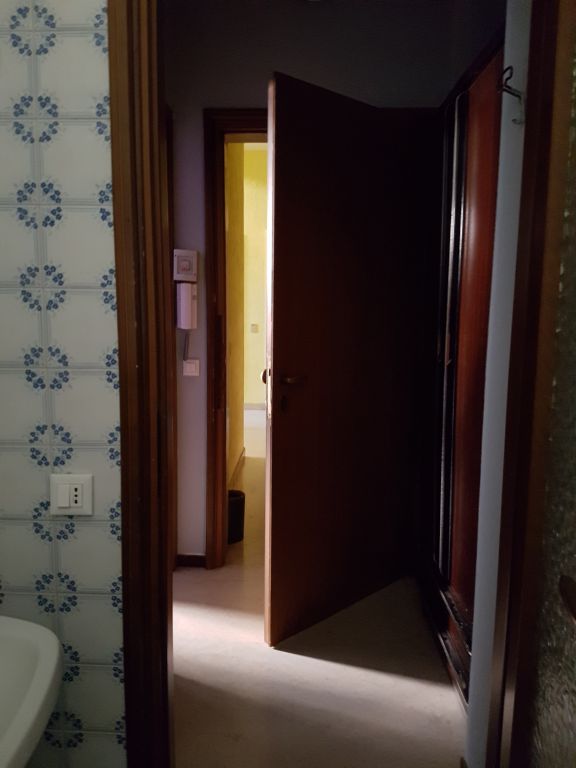 Monolocale arredato in affitto a Pavia