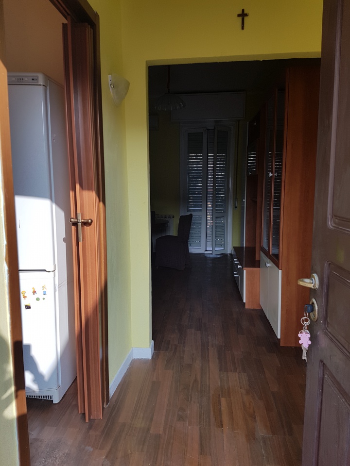 Bilocale arredato in affitto a Pavia