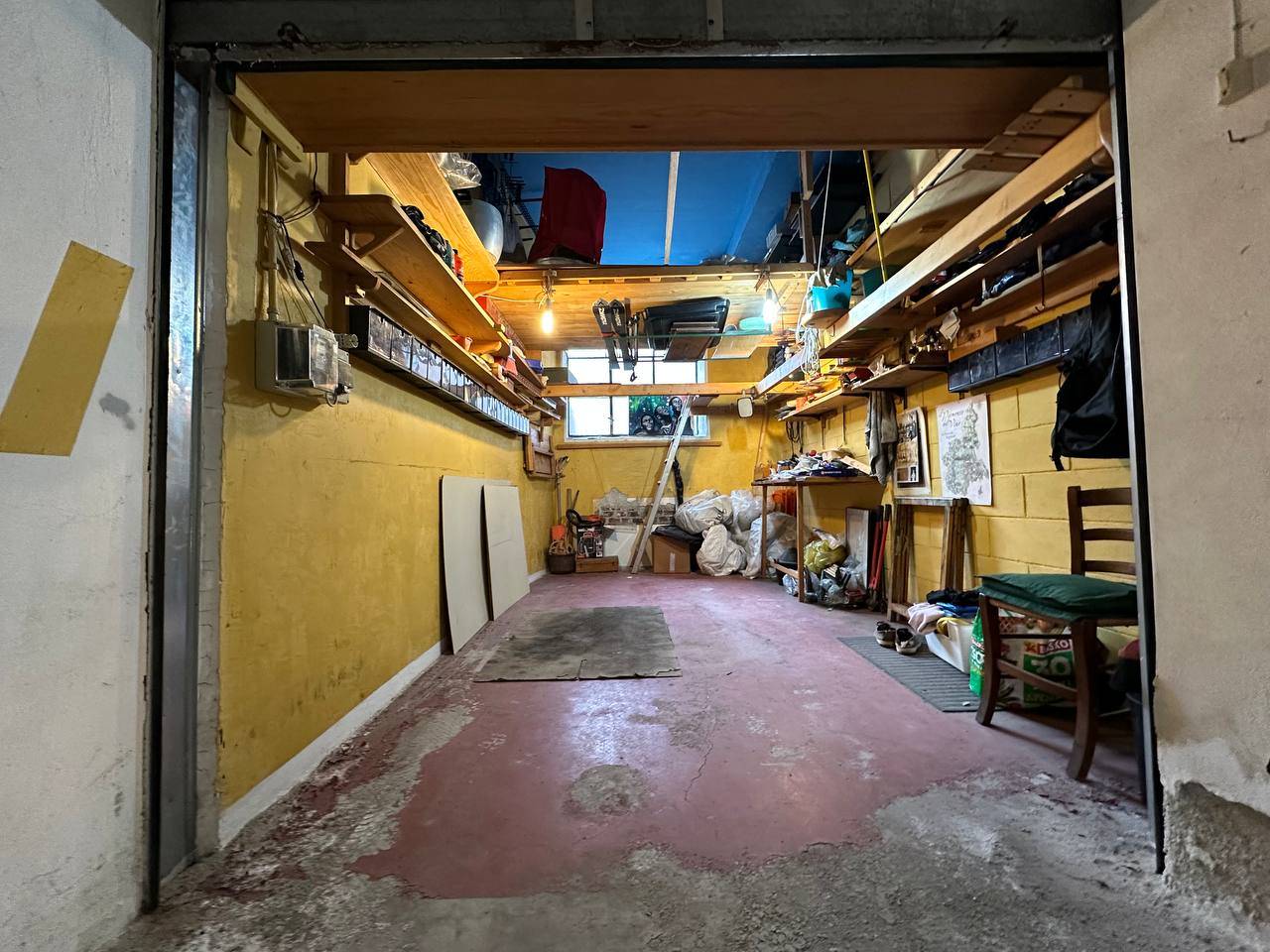Box/Garage 14mq in vendita a Genova