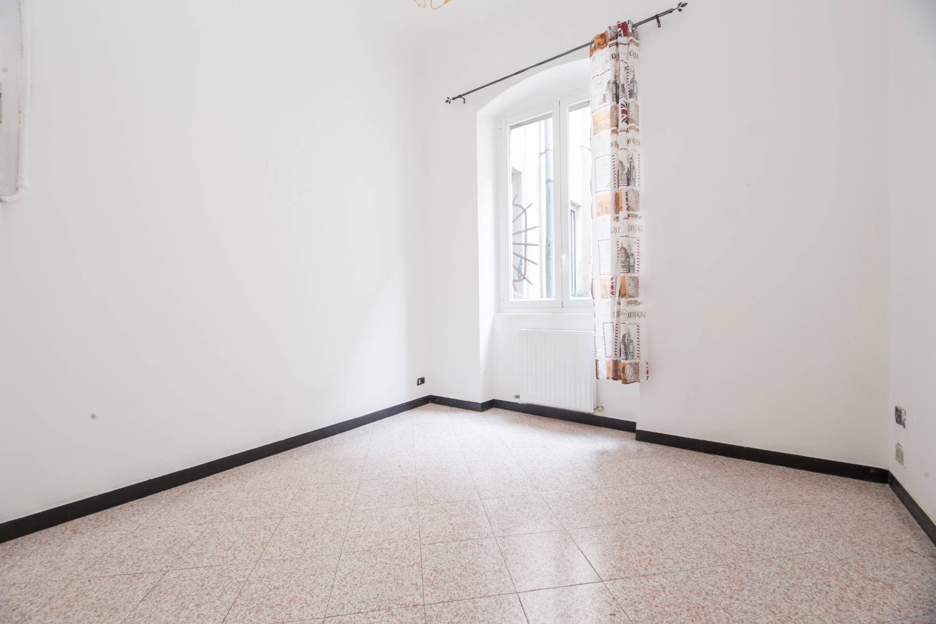 Appartamento in vendita a Genova, Marassi