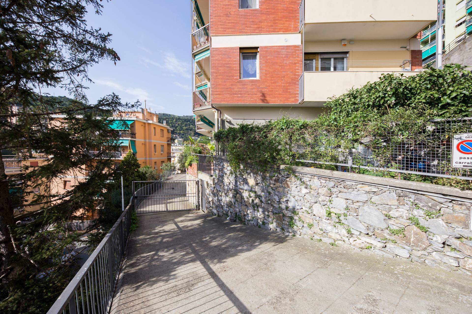 Box in vendita a Genova