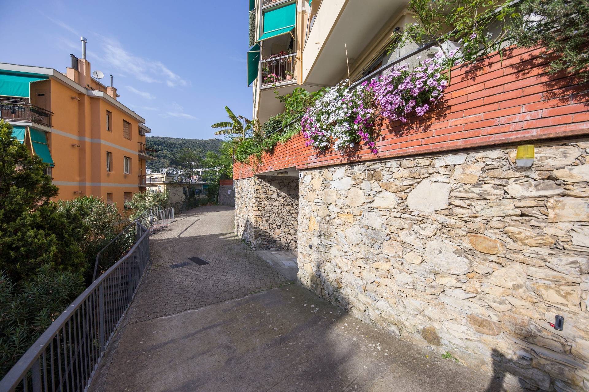 Box in vendita a Genova