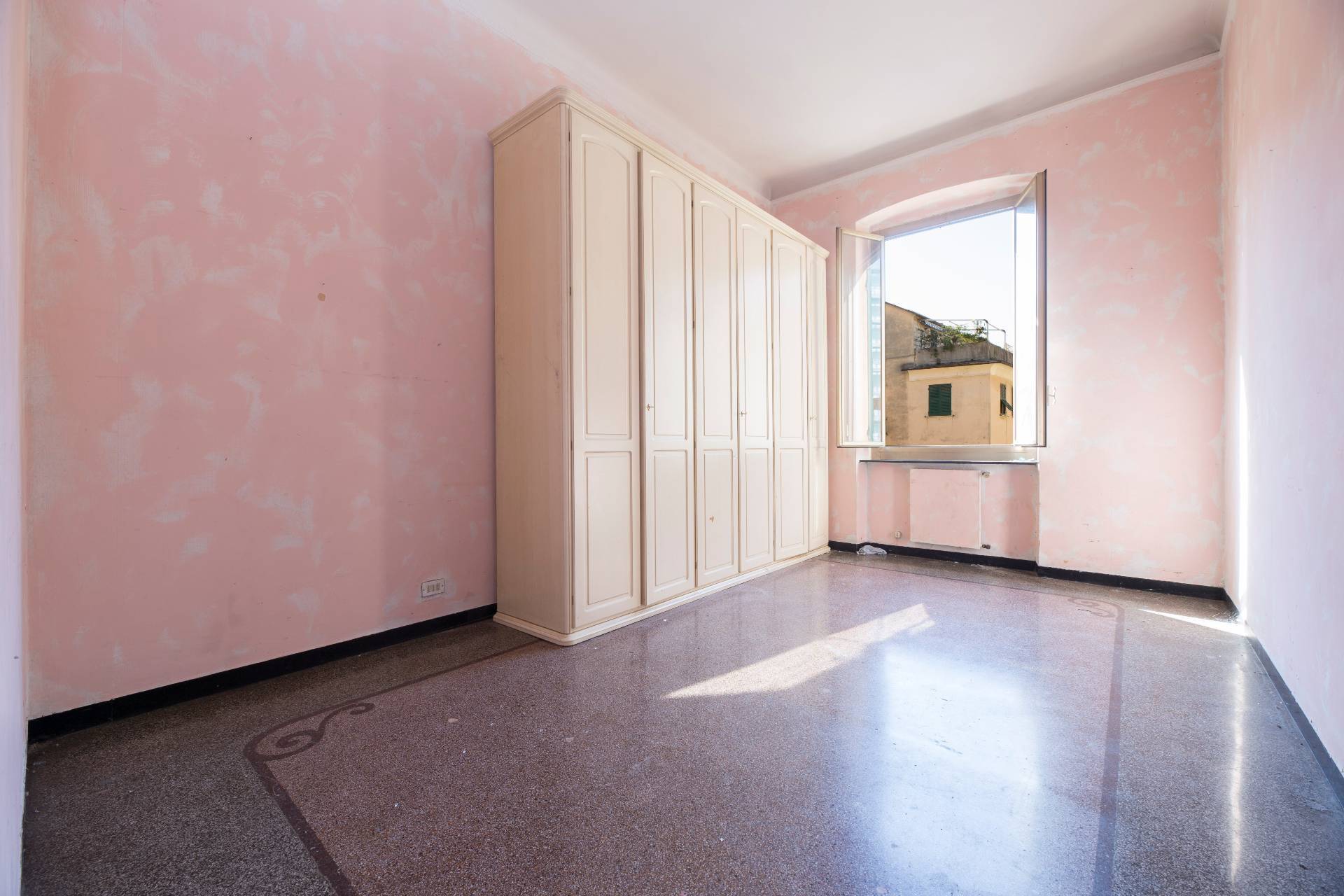 Appartamento in vendita a Genova, Marassi