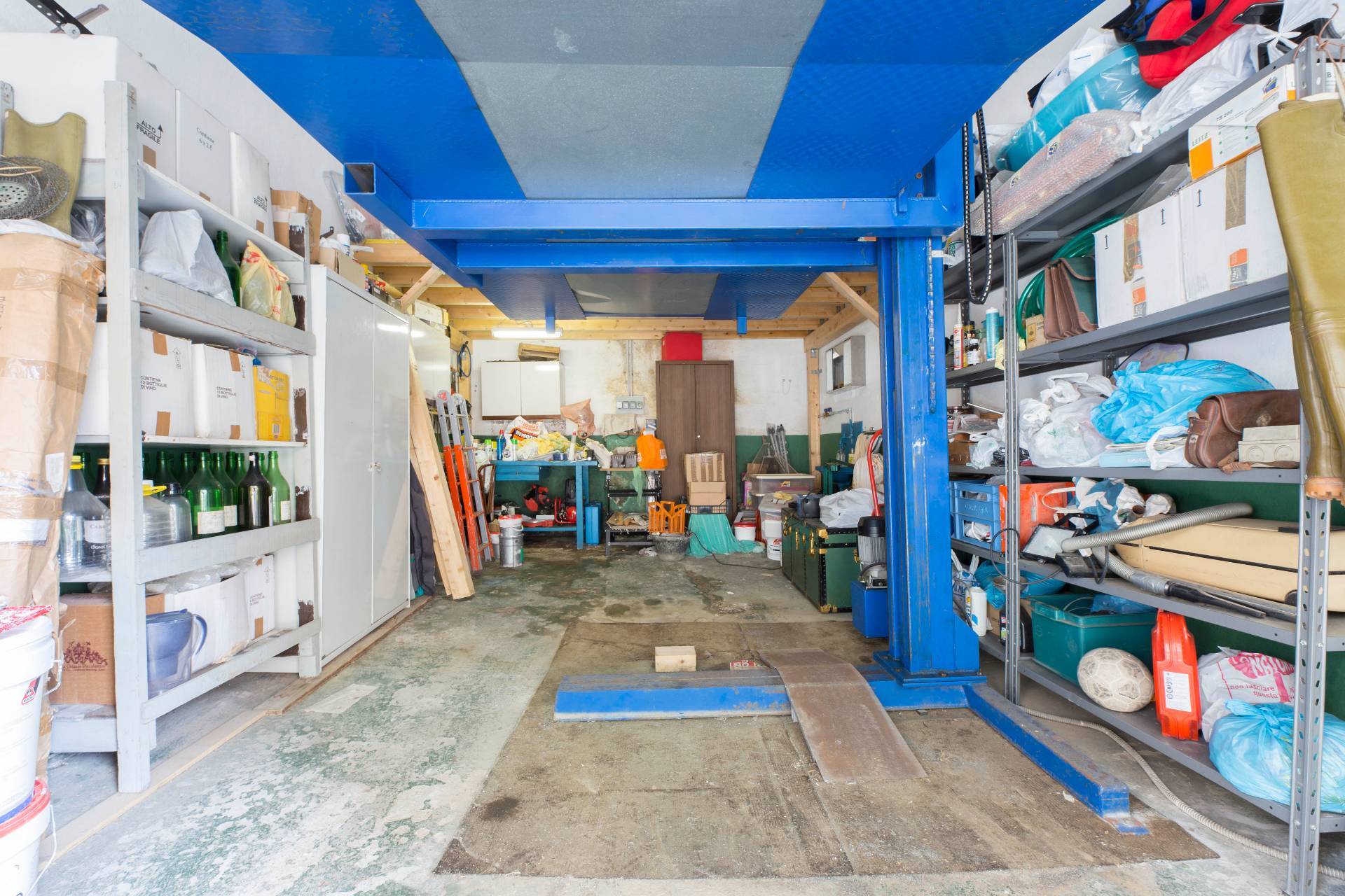 Box in vendita a Genova, San Fruttuoso