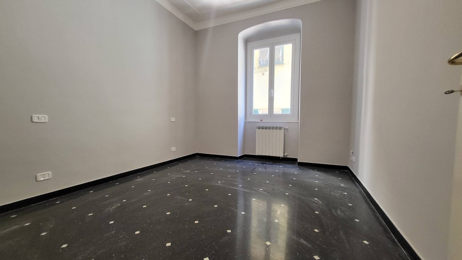 Appartamento in affitto a Genova, Castelletto