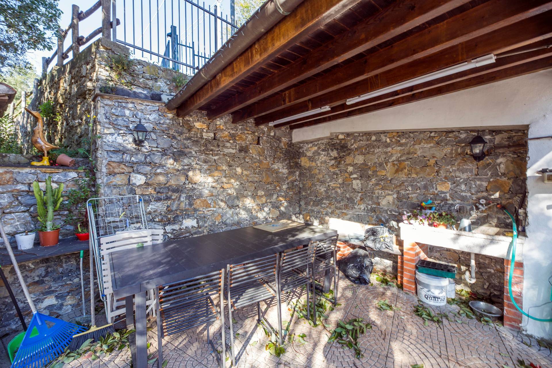 Appartamento in vendita a Genova, Quezzi