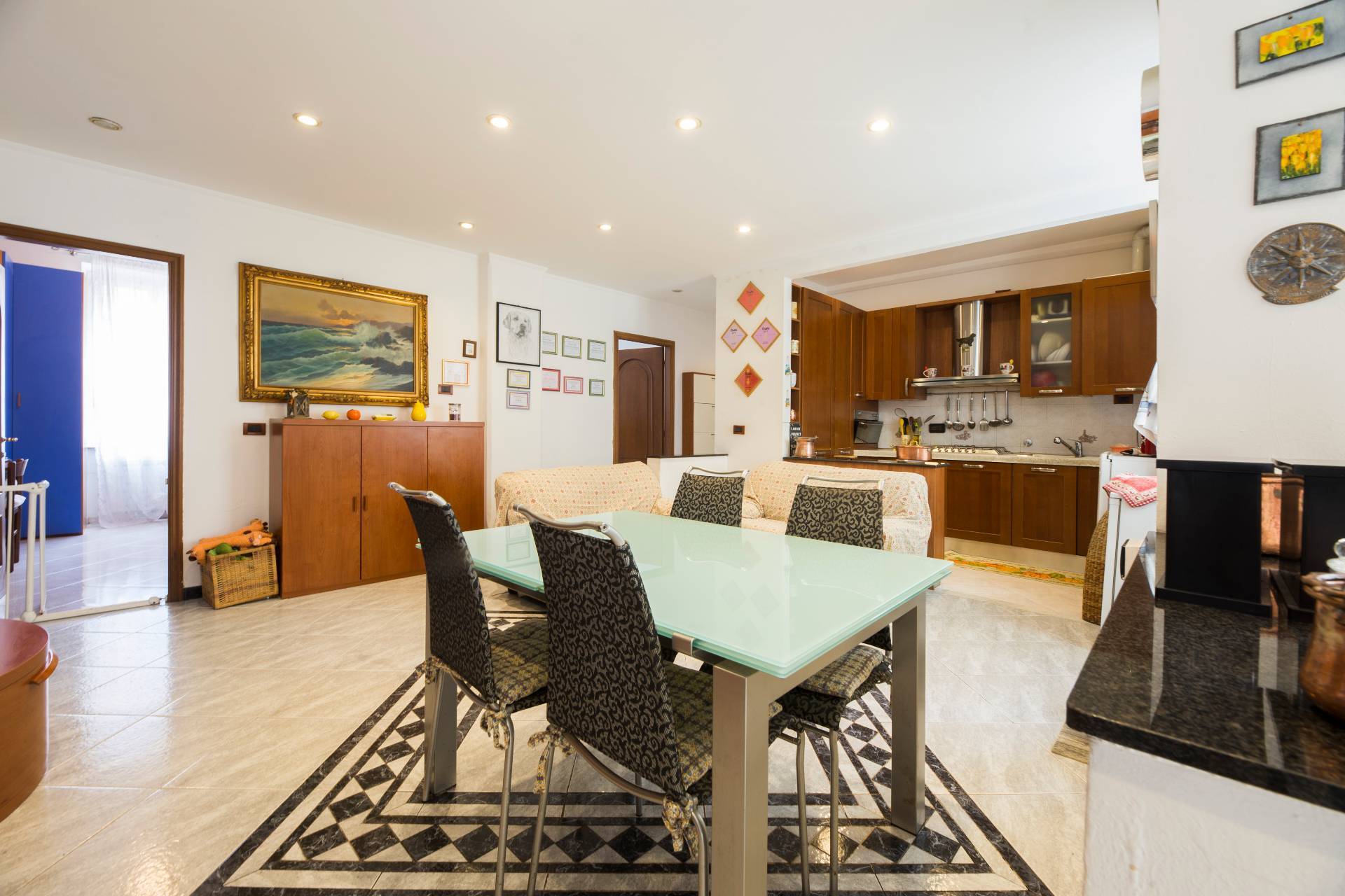 Appartamento in vendita a Genova, Marassi