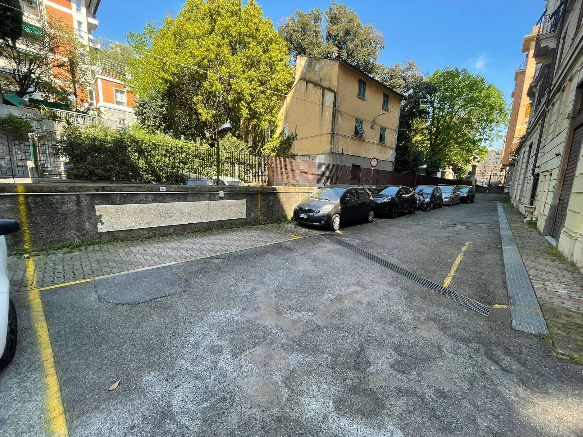 Posto auto in vendita a Genova, San Fruttuoso