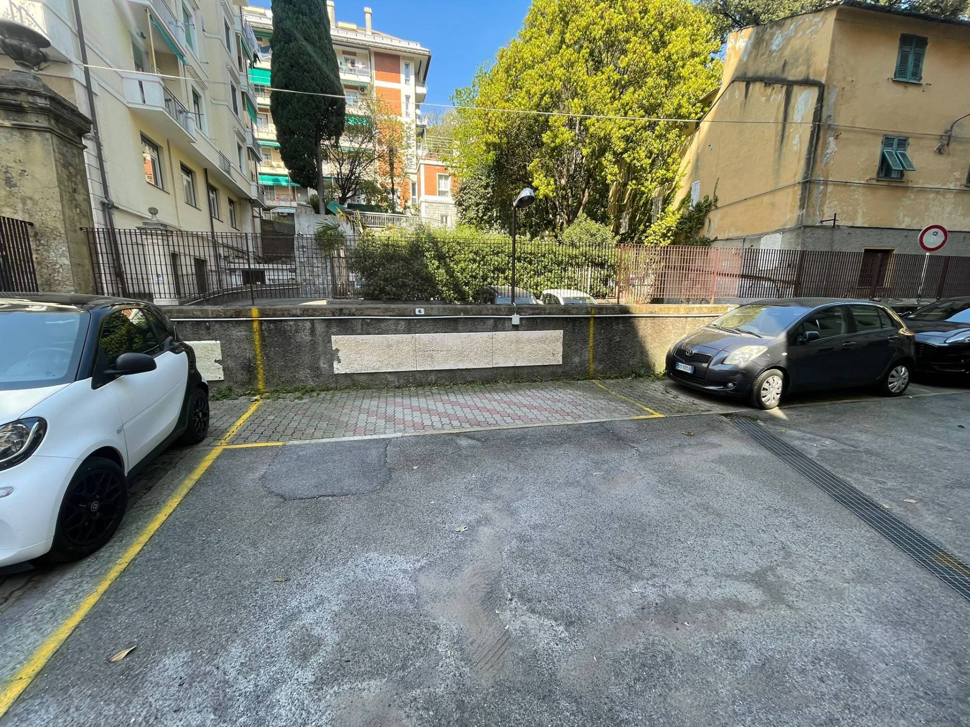 Posto auto in vendita a Genova, San Fruttuoso