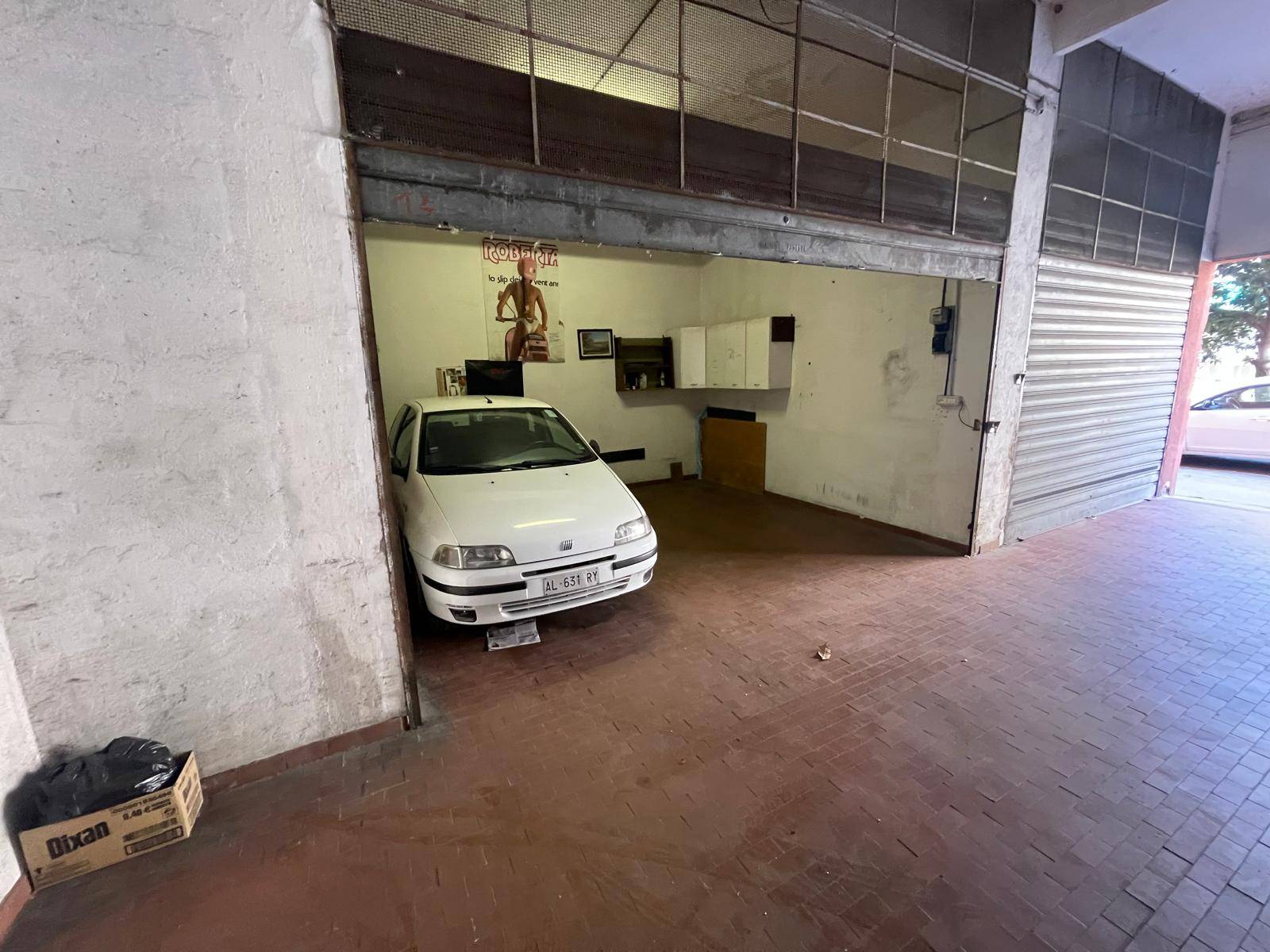 Box in vendita a Genova, Marassi