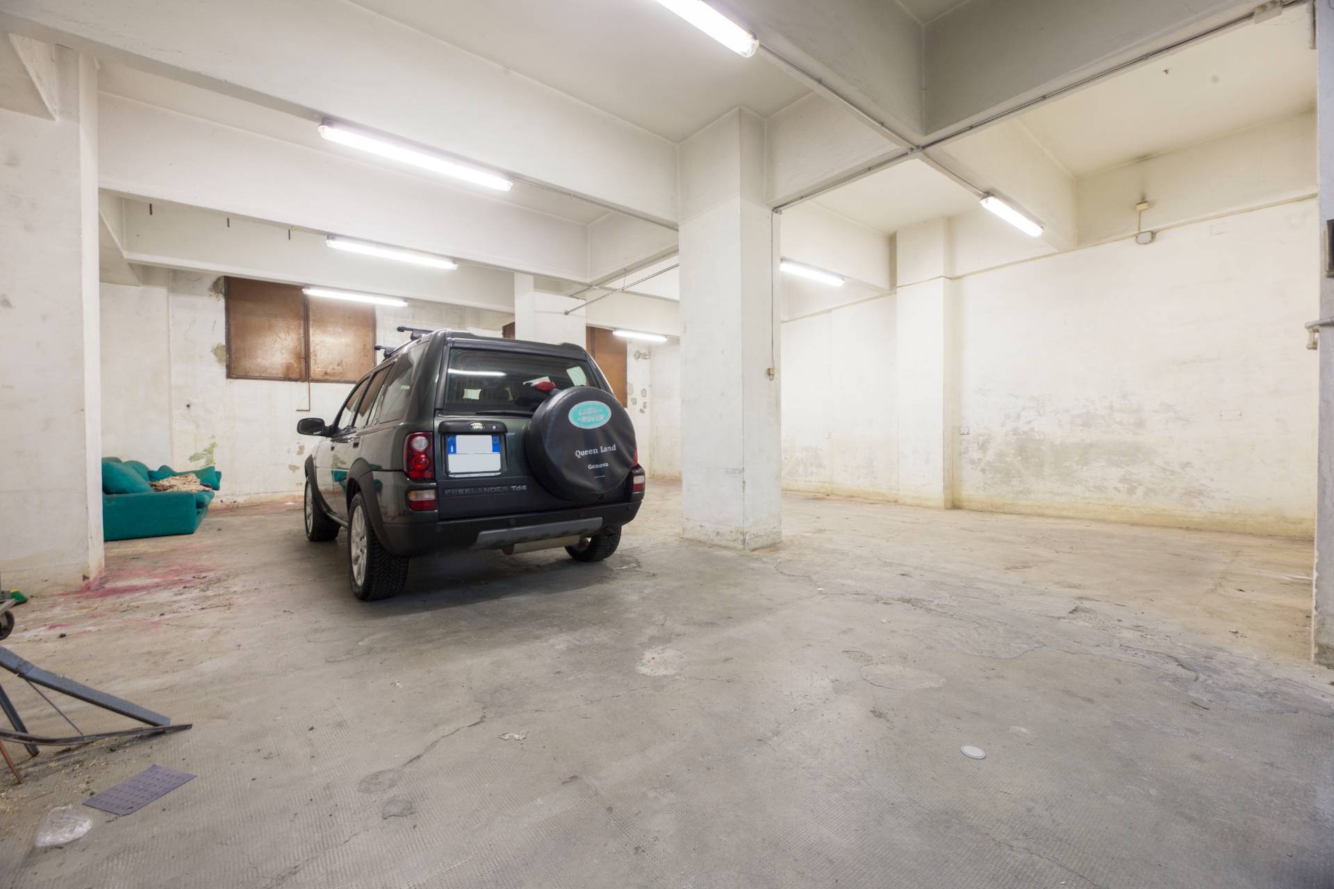 Box in affitto a Genova, San Fruttuoso