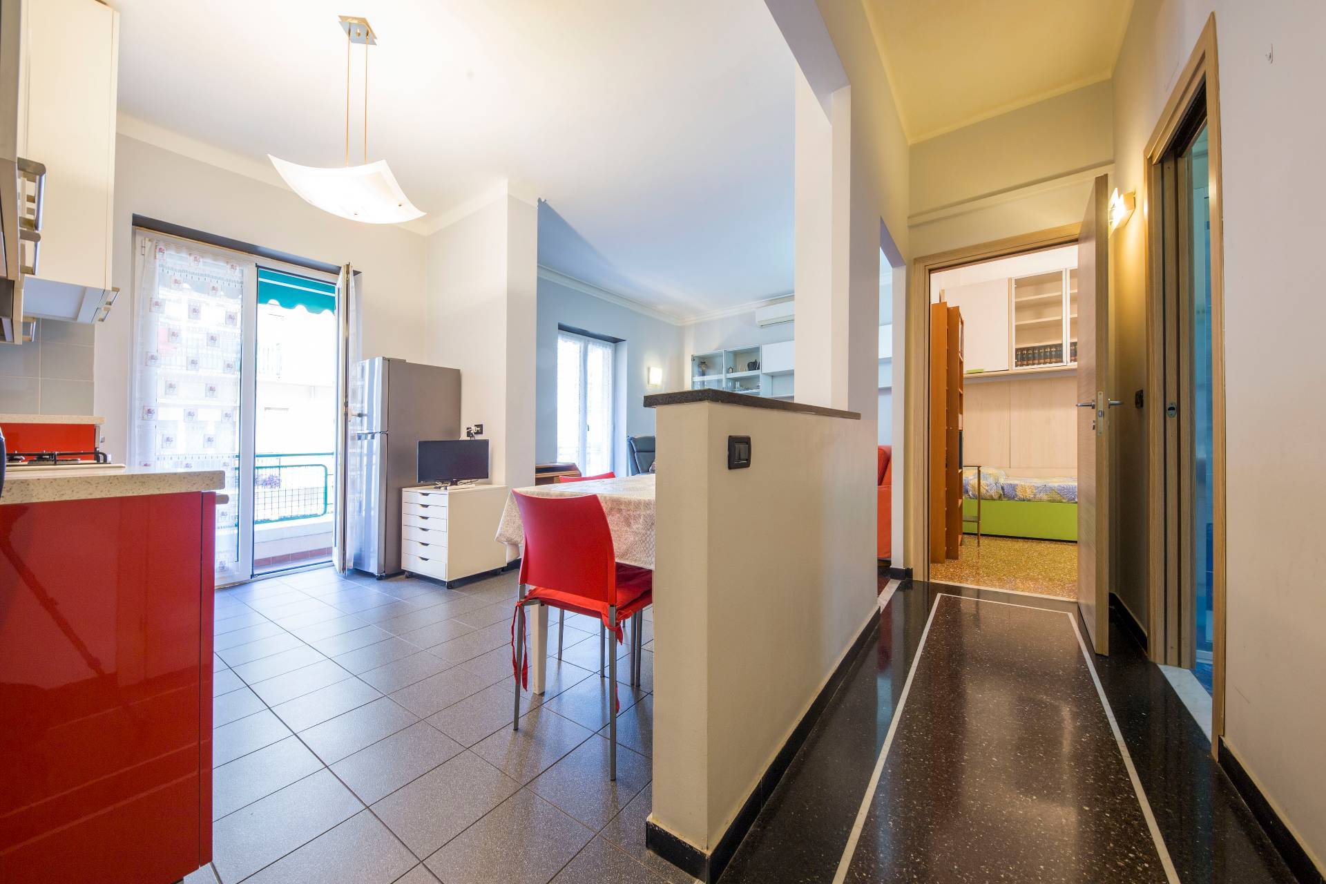 Appartamento in vendita a Genova, Marassi