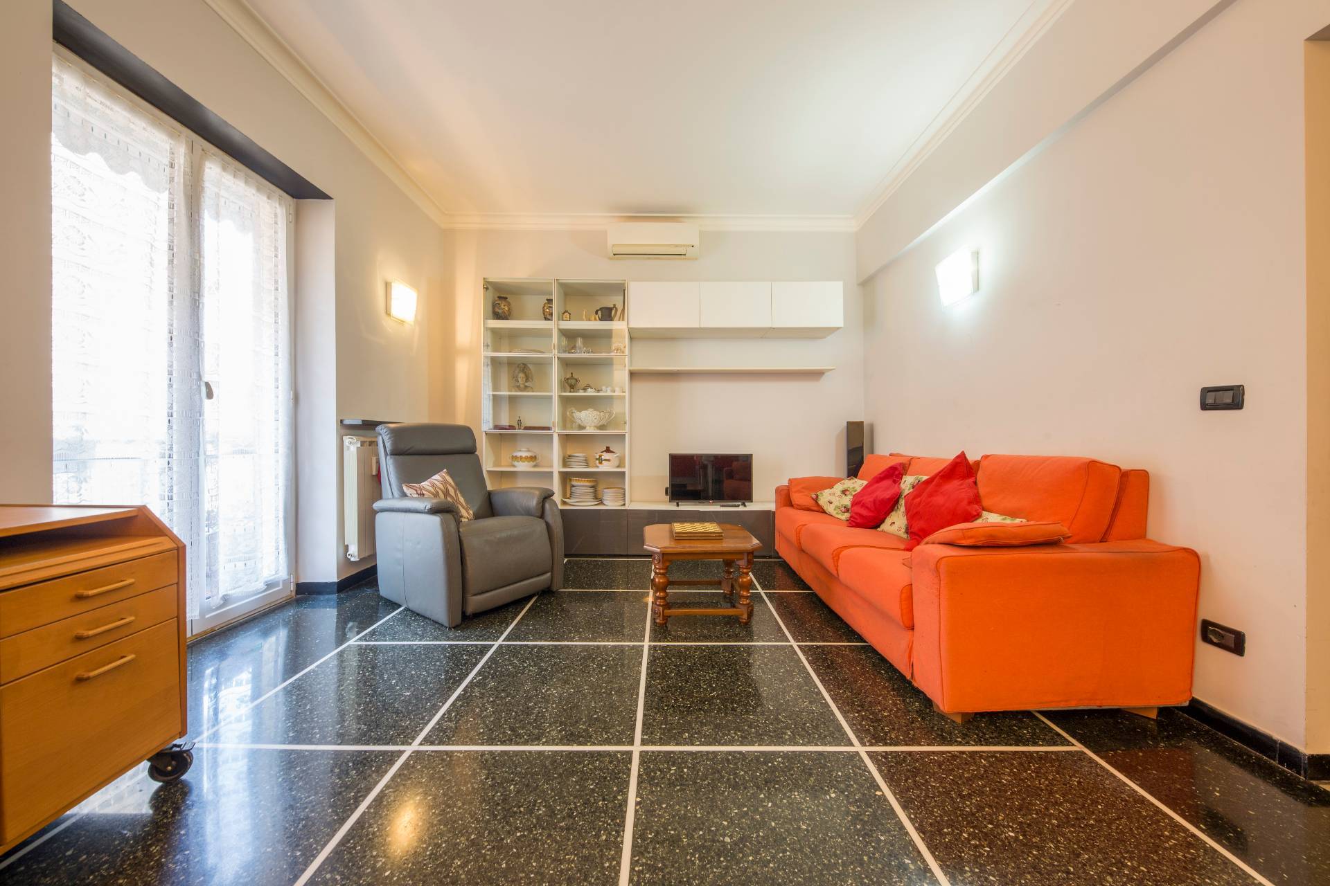 Appartamento in vendita a Genova, Marassi
