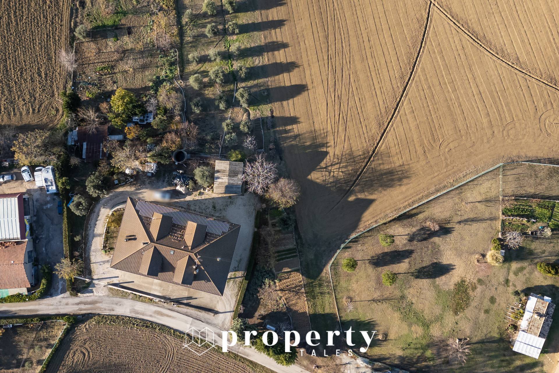 Casolare in vendita a Monterubbiano