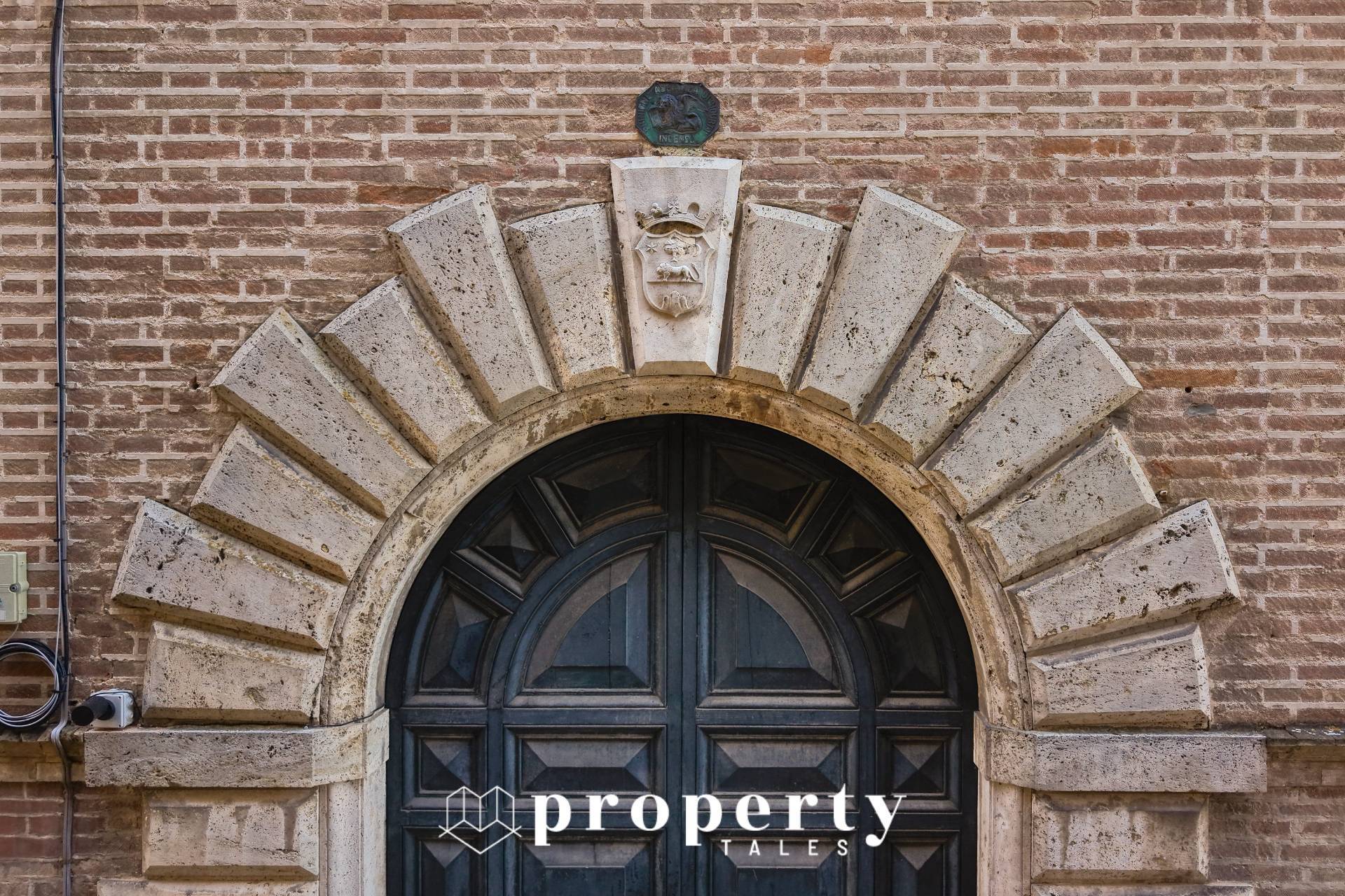 Palazzo d'epoca in vendita a Ripatransone