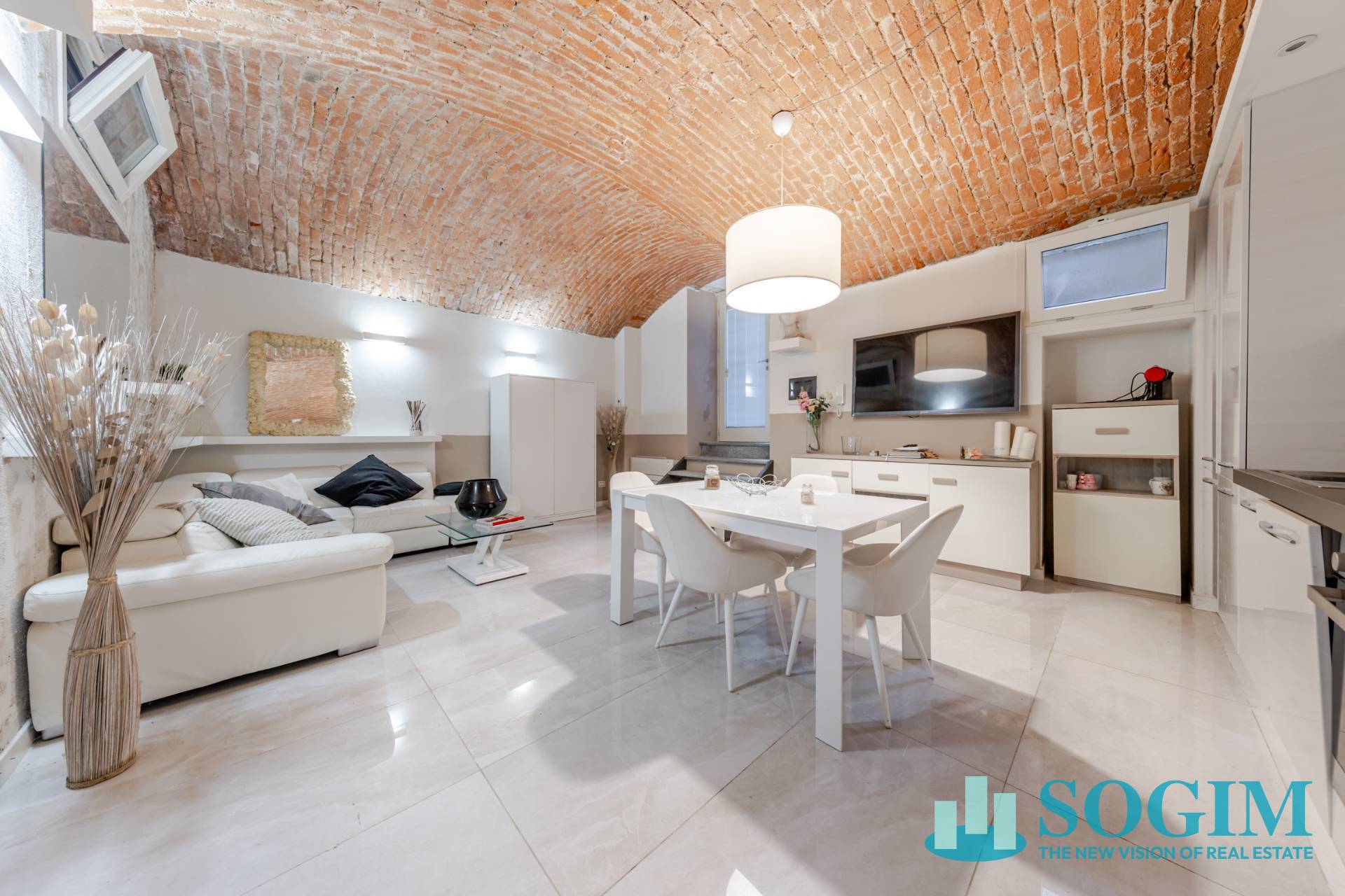 Immobile commerciale in vendita a Milano