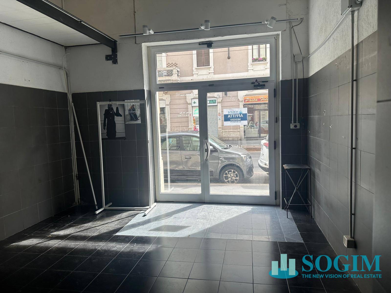 Negozio in affitto a Milano, Isola