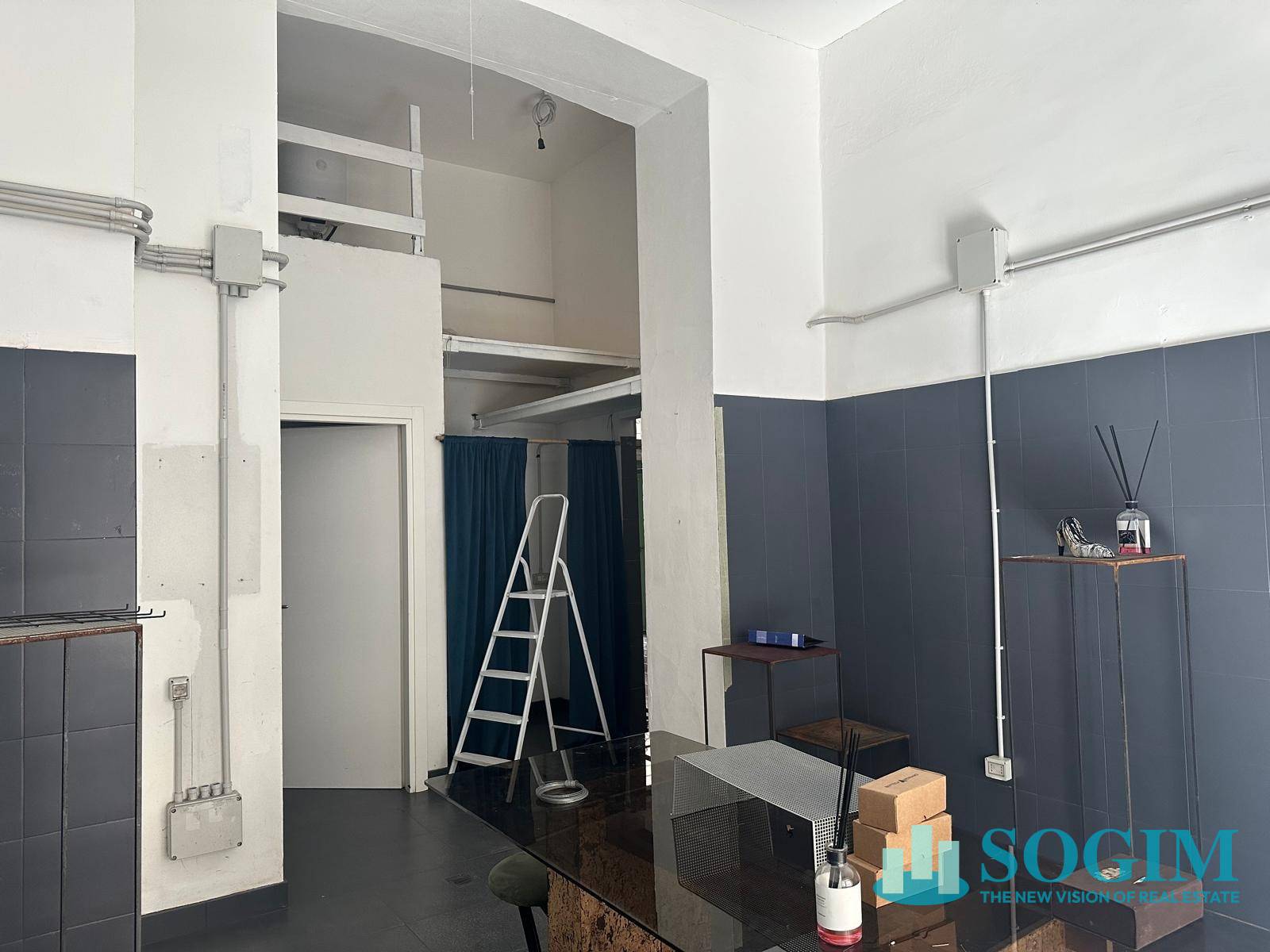 Negozio in affitto a Milano, Isola