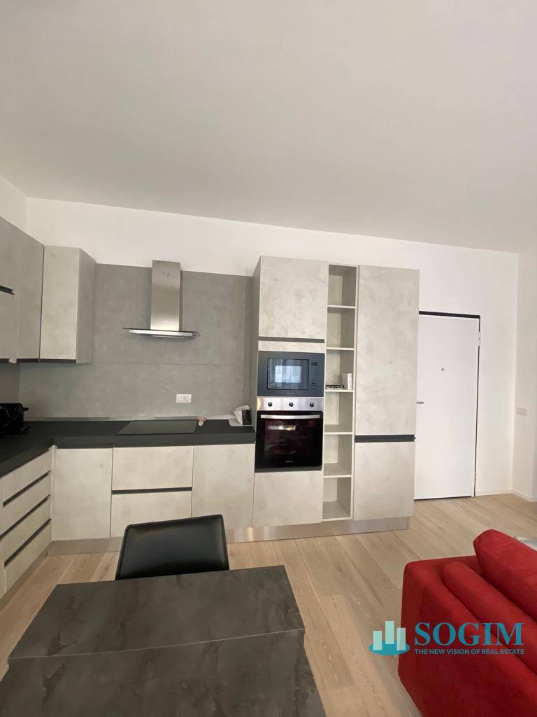 Appartamento in affitto a Milano, Indipendenza