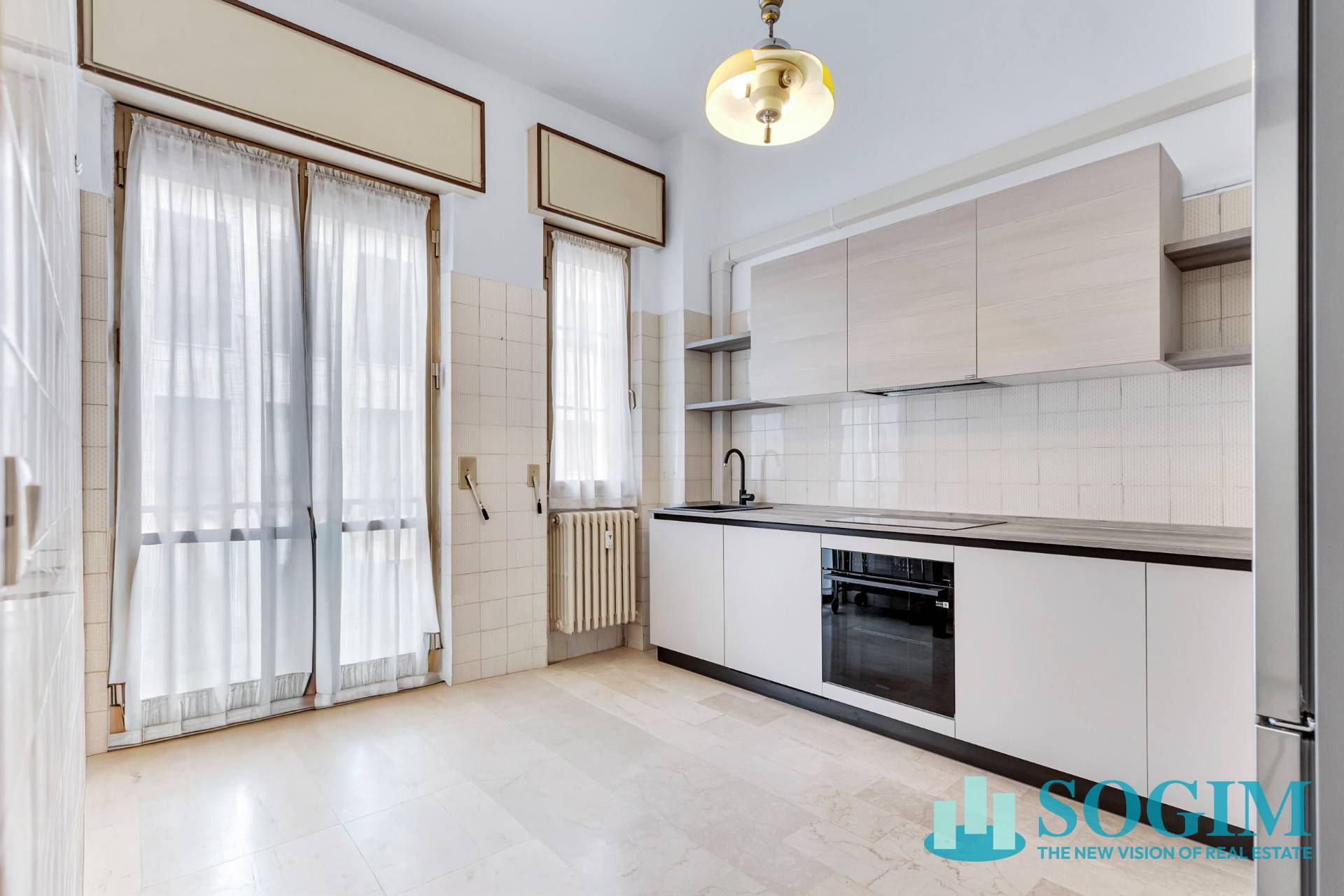 Appartamento in affitto a Milano, * Duomo, Missori, Cordusio, P.le D.Scala, V. Torino