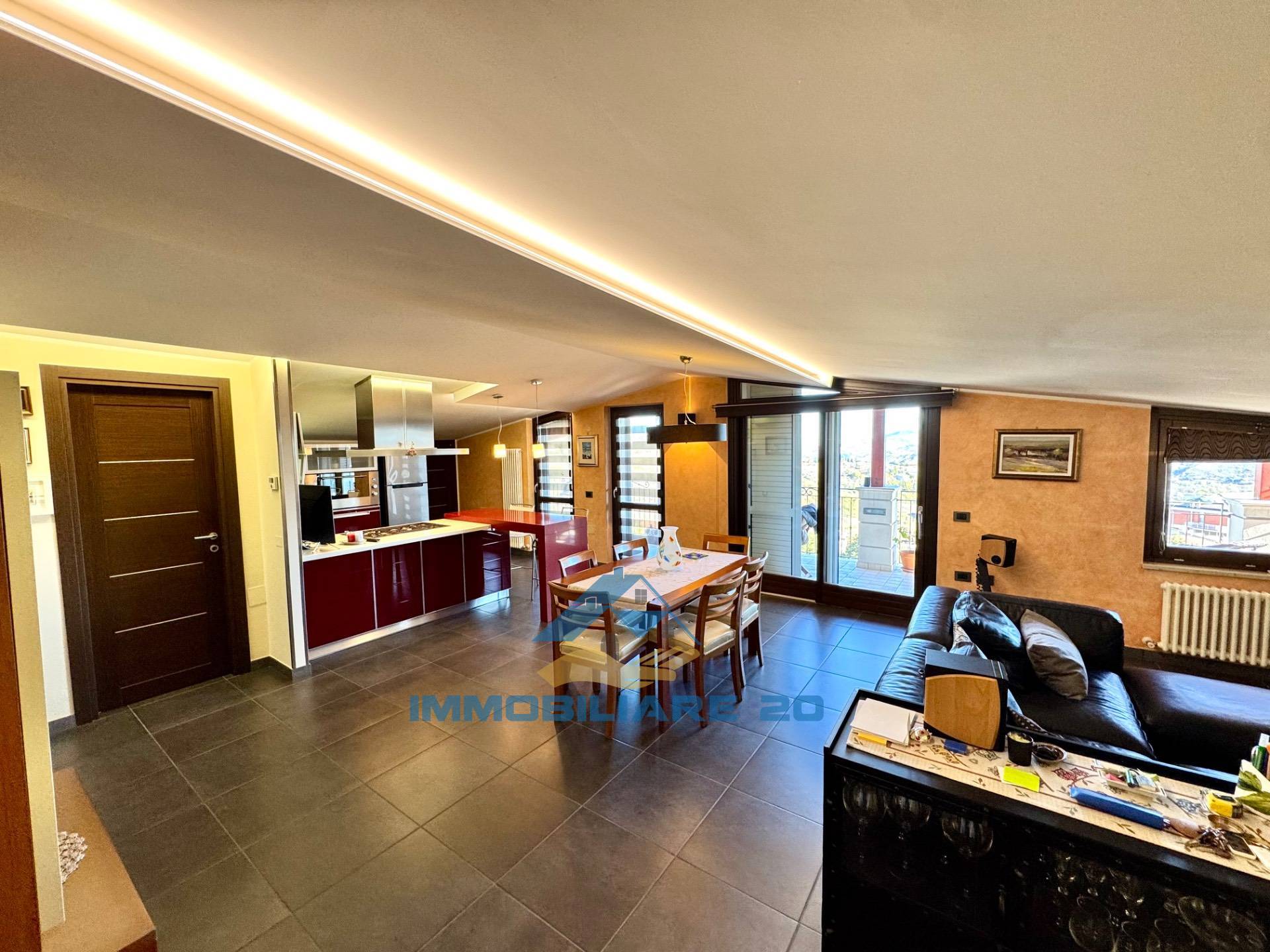 ATTICO in vendita a Teramo, Prima periferia