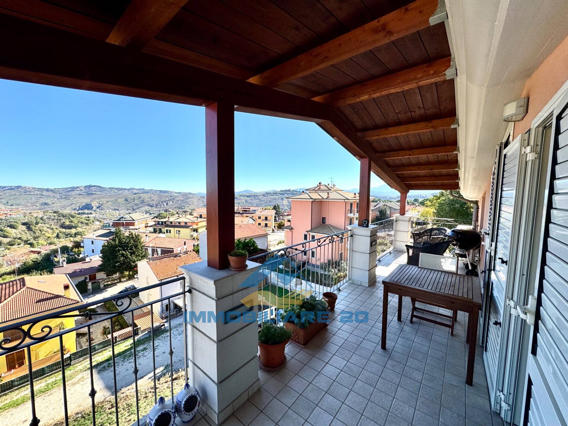 ATTICO in vendita a Teramo, Prima periferia