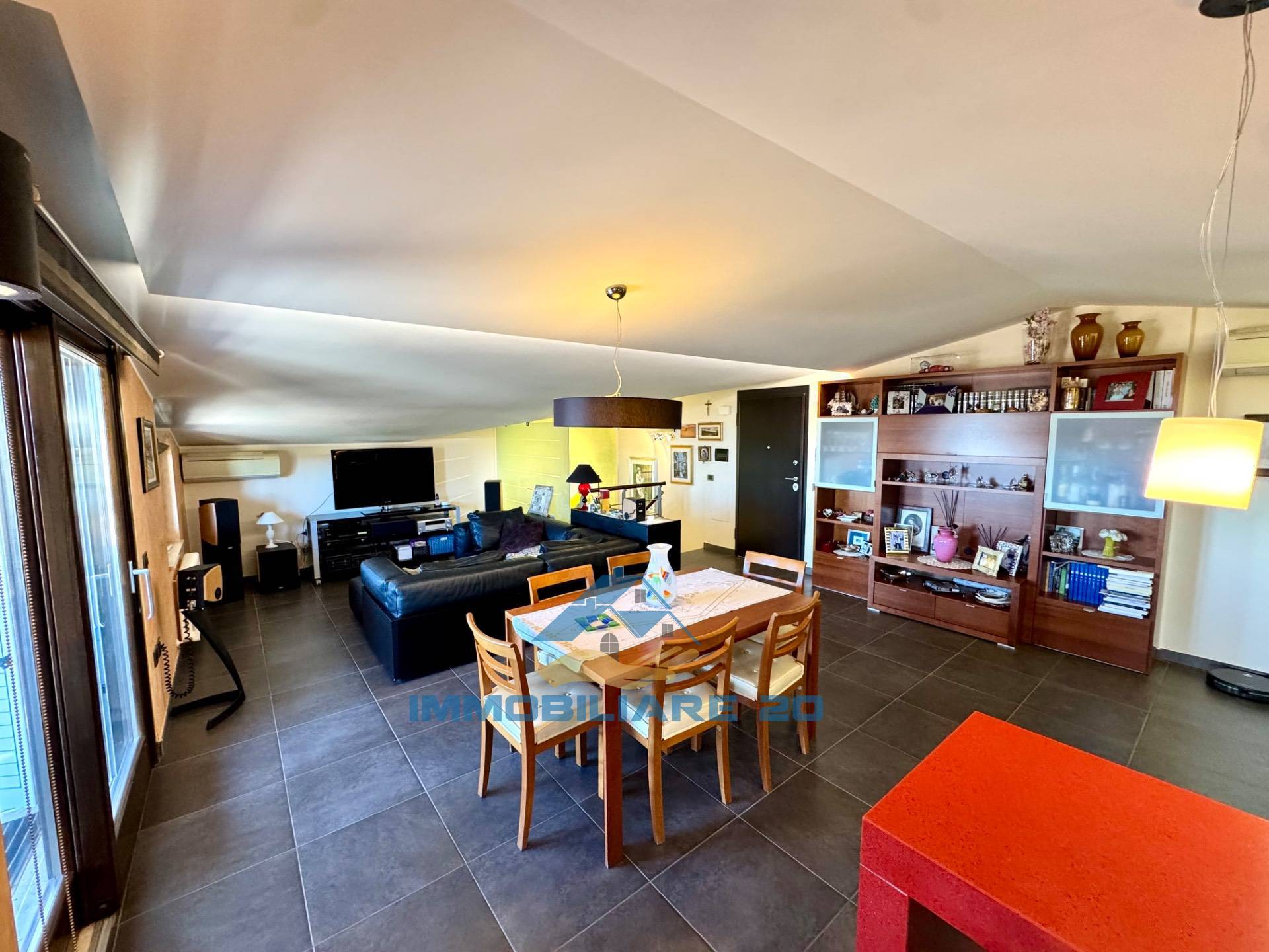 ATTICO in vendita a Teramo, Prima periferia