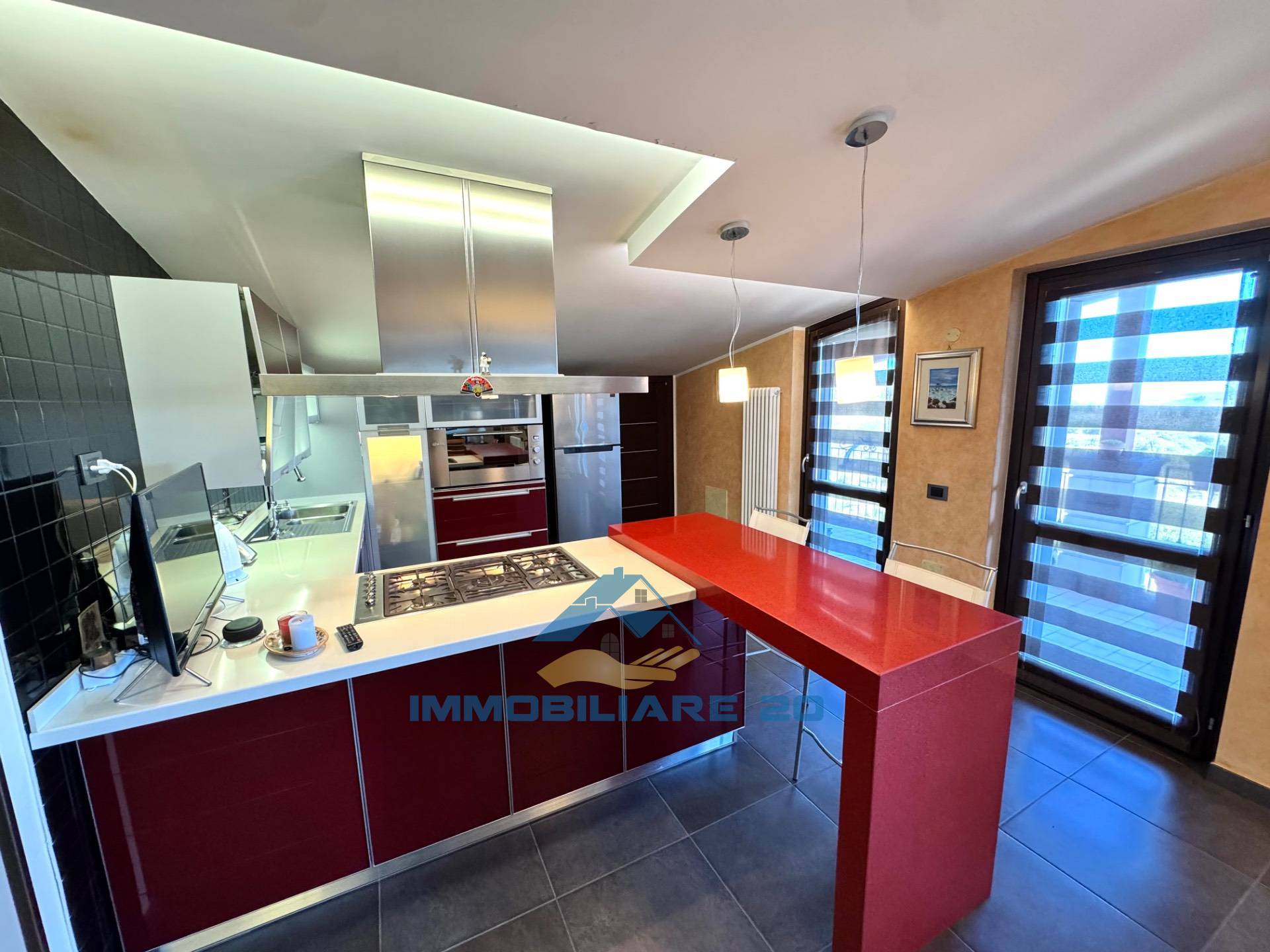 ATTICO in vendita a Teramo, Prima periferia