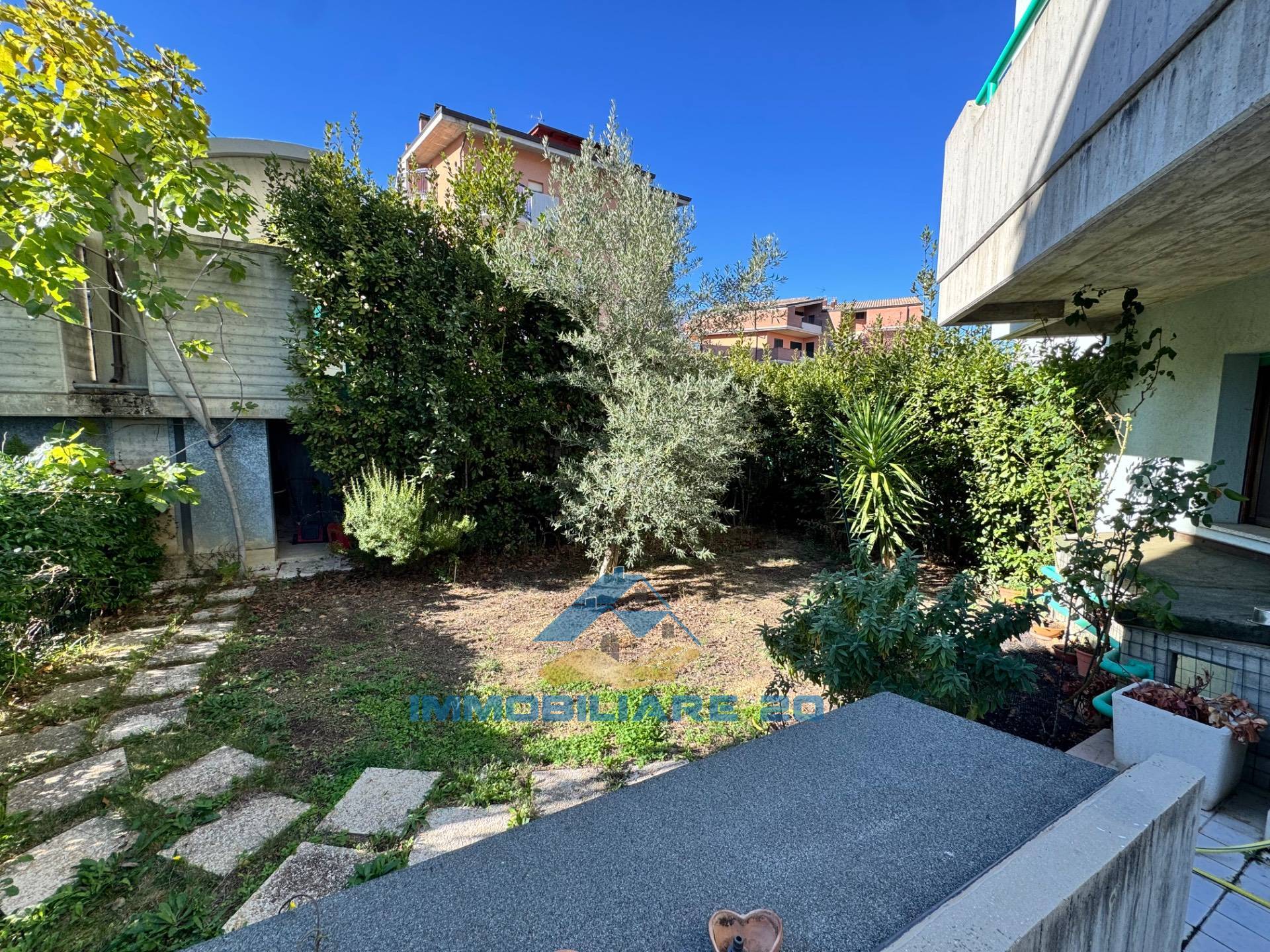 Bilocale in affitto a Teramo, Prima periferia