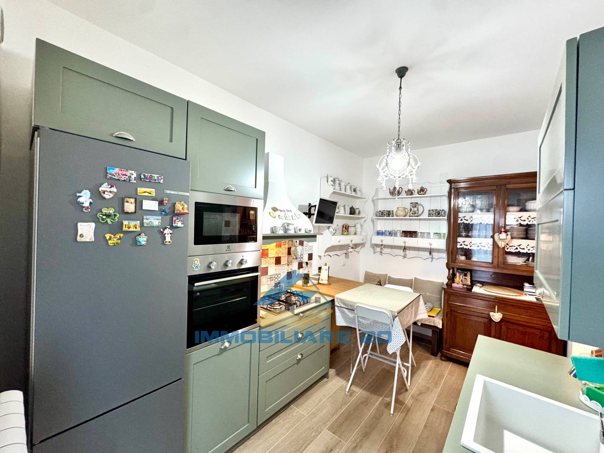 Appartamento in vendita a Teramo, Centro