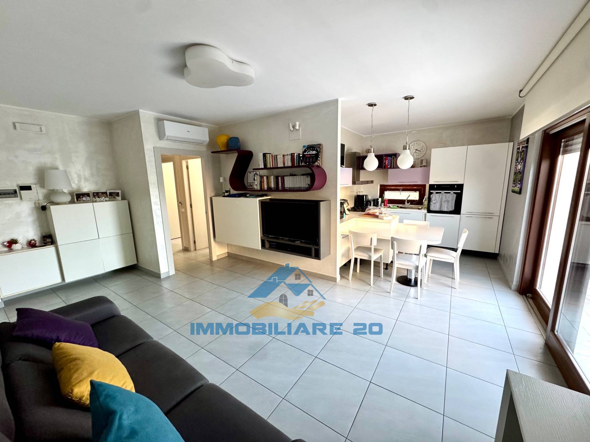 Appartamento in vendita a Teramo, Piano D'Accio